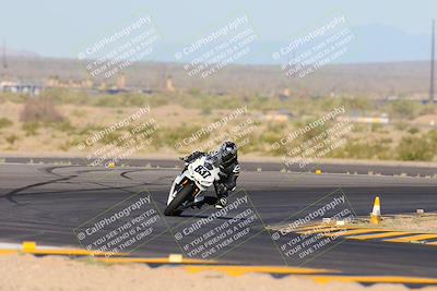 media/May-12-2024-SoCal Trackdays (Sun) [[ad755dc1f9]]/1-Turn 11 (730am)/